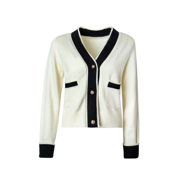 Women's White Pocketed Knitted Cardigan V-neck  Sweater