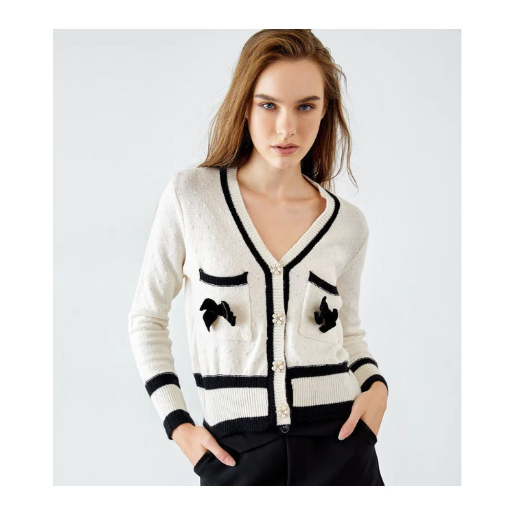 Women's White Contrast Cardigan V-neck Sweater