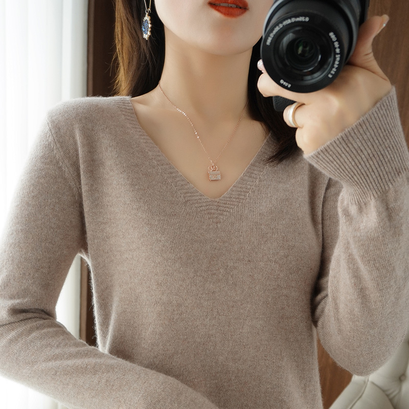 Warm V-neck Knitted Fashion Korean Sweater