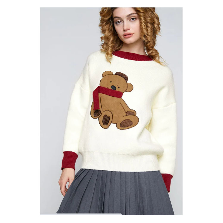 Women's Light Yellow Bear Print Pullover Knit Sweatshirt