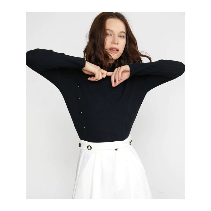 Women's Black Turtlenecks Pullover Knitted Sweater