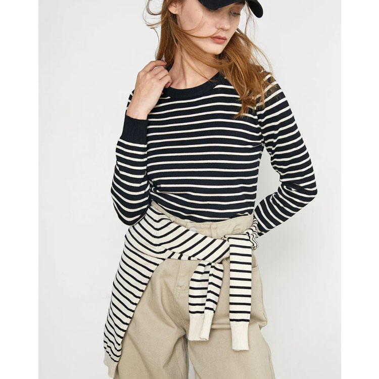 Women's Black Striped Pullover Sweater