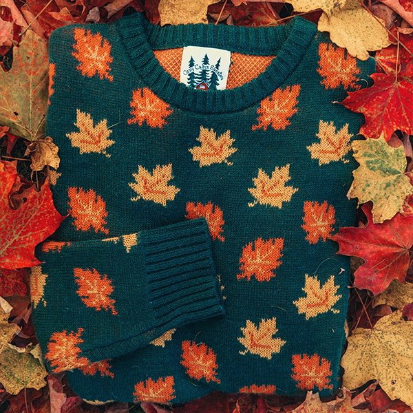 Maple Leaf Jacquard Knit Sweater Green