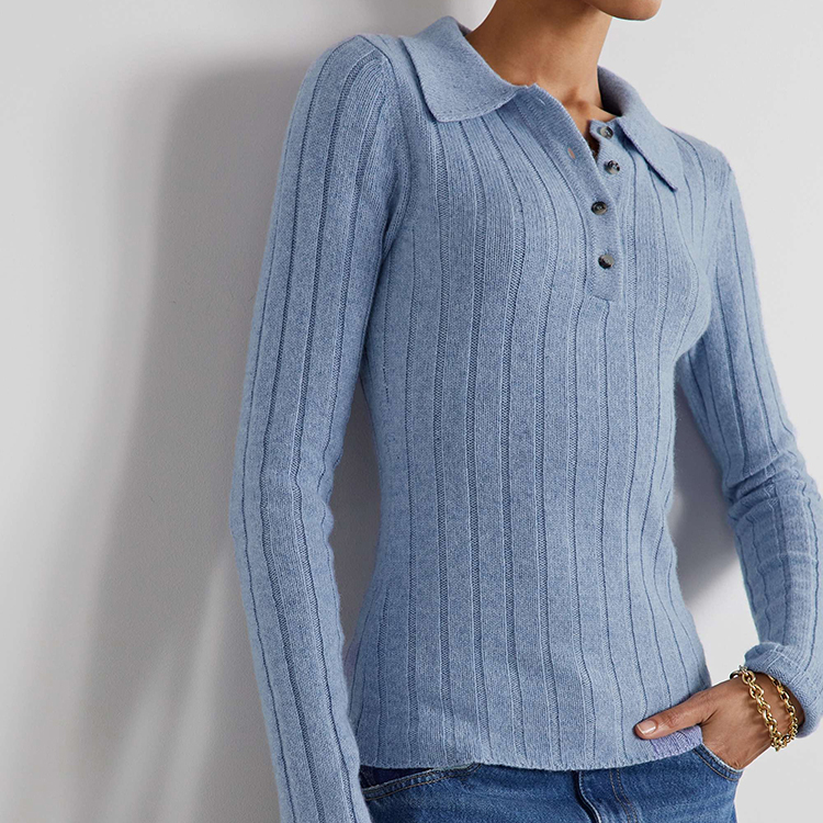 Women Slim V-neck Knitted Sweater